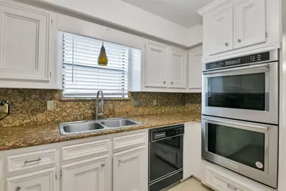 3919 Badger Forest Drive, Houston, TX 77088 - Photo 18