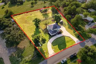 133 Meadow View Blvd, Del Valle, TX 78617 - Photo 42