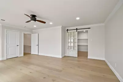 2126 Potomac Drive, Houston, TX 77057 - Photo 14