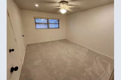 8403 Mullins Drive, Houston, TX 77096 - Photo 28