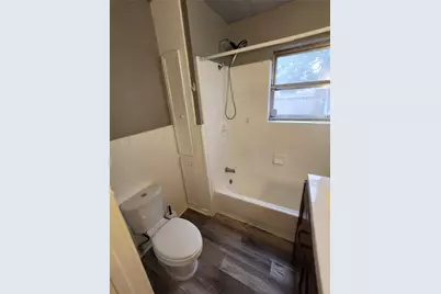 8403 Mullins Drive, Houston, TX 77096 - Photo 26