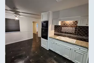 8403 Mullins Drive, Houston, TX 77096 - Photo 18