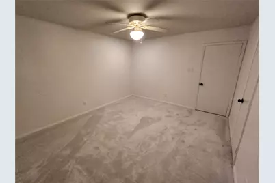 8403 Mullins Drive, Houston, TX 77096 - Photo 28