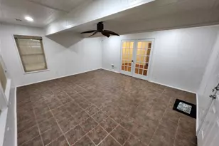 8403 Mullins Dr, Houston, TX 77096 - Photo 8