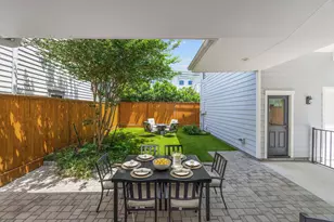 1031 E 7th 1/2 St, Houston, TX 77009 - Photo 26