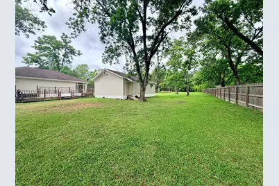 611 Keith Street, Kennard, TX 75847 - Photo 4