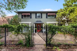 210 Emerson St, Houston, TX 77006 - Photo 1