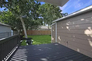 202 Fannin St, Tomball, TX 77375 - Photo 26