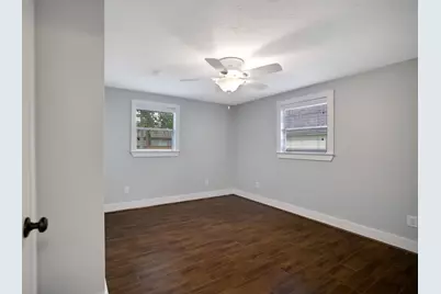 202 Fannin Street, Tomball, TX 77375 - Photo 22