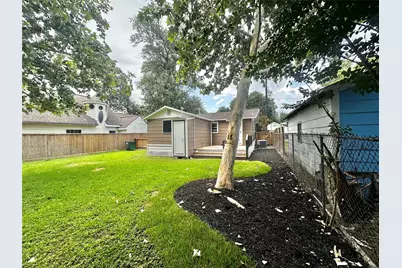 202 Fannin Street, Tomball, TX 77375 - Photo 6