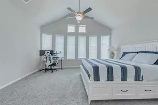 2806 Kingly Pne Trl, Conroe, TX 77385 - Photo 18