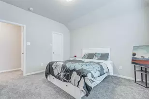 2806 Kingly Pne Trl, Conroe, TX 77385 - Photo 34