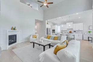 2806 Kingly Pne Trl, Conroe, TX 77385 - Photo 8