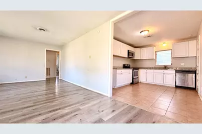 10502 Ambursen Street, Houston, TX 77034 - Photo 8