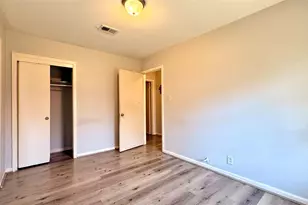 10502 Ambursen St, Houston, TX 77034 - Photo 16