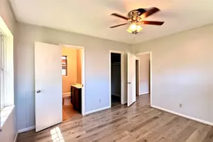 10502 Ambursen St, Houston, TX 77034 - Photo 18