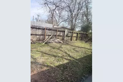 212 S Main Street #B, Conroe, TX 77301 - Photo 14