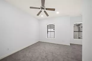 202 McGowen St, Houston, TX 77006 - Photo 16