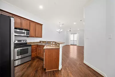 202 McGowen Street #F, Houston, TX 77006 - Photo 12