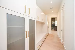 2247 North Blvd, Houston, TX 77098 - Photo 12