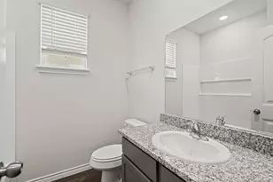 16617 Olivewood Ln, Conroe, TX 77302 - Photo 8
