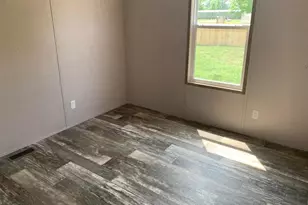 16496 Dunhill Ln, Conroe, TX 77303 - Photo 10