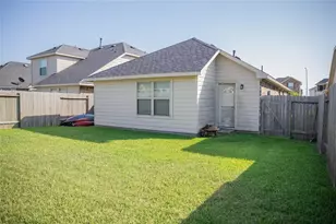 5135 Misty Ln, Bacliff, TX 77518 - Photo 18