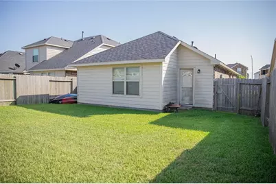 5135 Misty Lane, Bacliff, TX 77518 - Photo 18