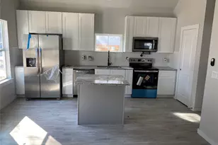 16938 W Lynbrook St, Montgomery, TX 77316 - Photo 2