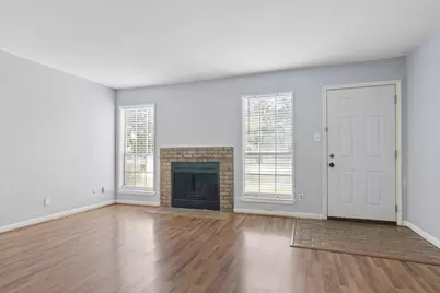6111 Beverly Hill Street #10, Houston, TX 77057 - Photo 8