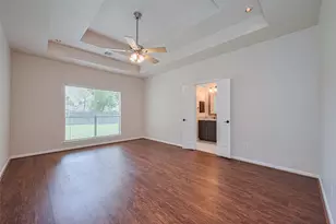 5165 Greenwater Dr, Willis, TX 77318 - Photo 14