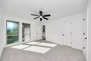 13946 Dolphin Dr, Willis, TX 77318 - Photo 30