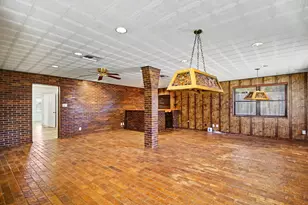 9213 Hammerly Blvd, Houston, TX 77080 - Photo 14