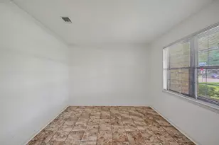 9213 Hammerly Blvd, Houston, TX 77080 - Photo 24