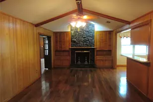 9213 Hammerly Blvd, Houston, TX 77080 - Photo 4