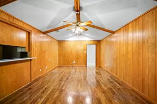 9213 Hammerly Blvd, Houston, TX 77080 - Photo 6