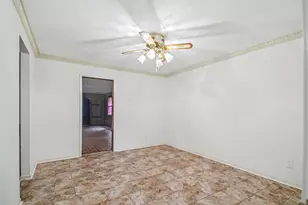 9213 Hammerly Blvd, Houston, TX 77080 - Photo 20