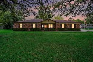 9213 Hammerly Blvd, Houston, TX 77080 - Photo 1