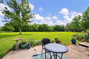 10521 Mary Ln, Manvel, TX 77578 - Photo 1