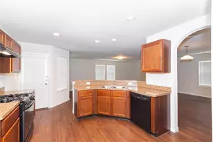 4207 Richmeadow Dr, Houston, TX 77048 - Photo 4