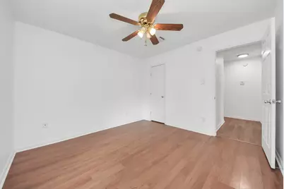 10327 Sageburrow Drive, Houston, TX 77089 - Photo 18