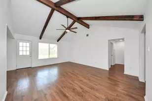 10327 Sageburrow Dr, Houston, TX 77089 - Photo 8