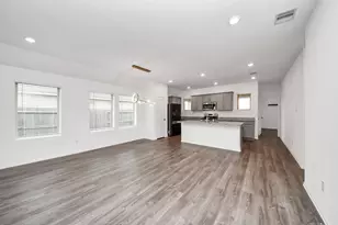 14230 Elrington Holw Trl, Rosharon, TX 77583 - Photo 12