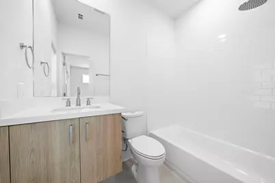 1015 W 24th Street #B, Houston, TX 77008 - Photo 8