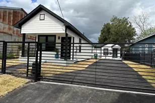 7001 Avenue P, Houston, TX 77011 - Photo 2