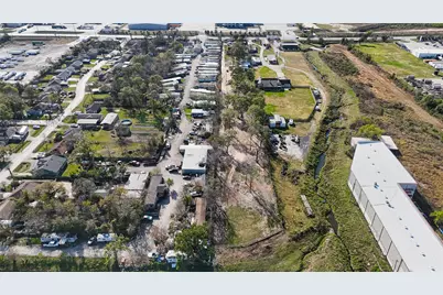 15627 Market Street, Channelview, TX 77530 - Photo 34