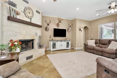 11498 Oak Springs Drive, Willis, TX 77378 - Photo 6