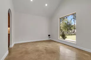 11498 Oak Springs Dr, Willis, TX 77378 - Photo 6