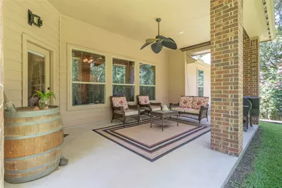 11302 Longmire Creek Court, Conroe, TX 77304 - Photo 14