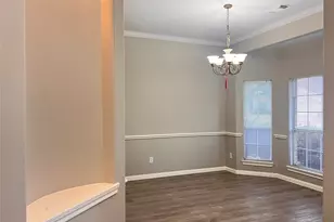 18215 Linden Forest Ln, Katy, TX 77449 - Photo 2